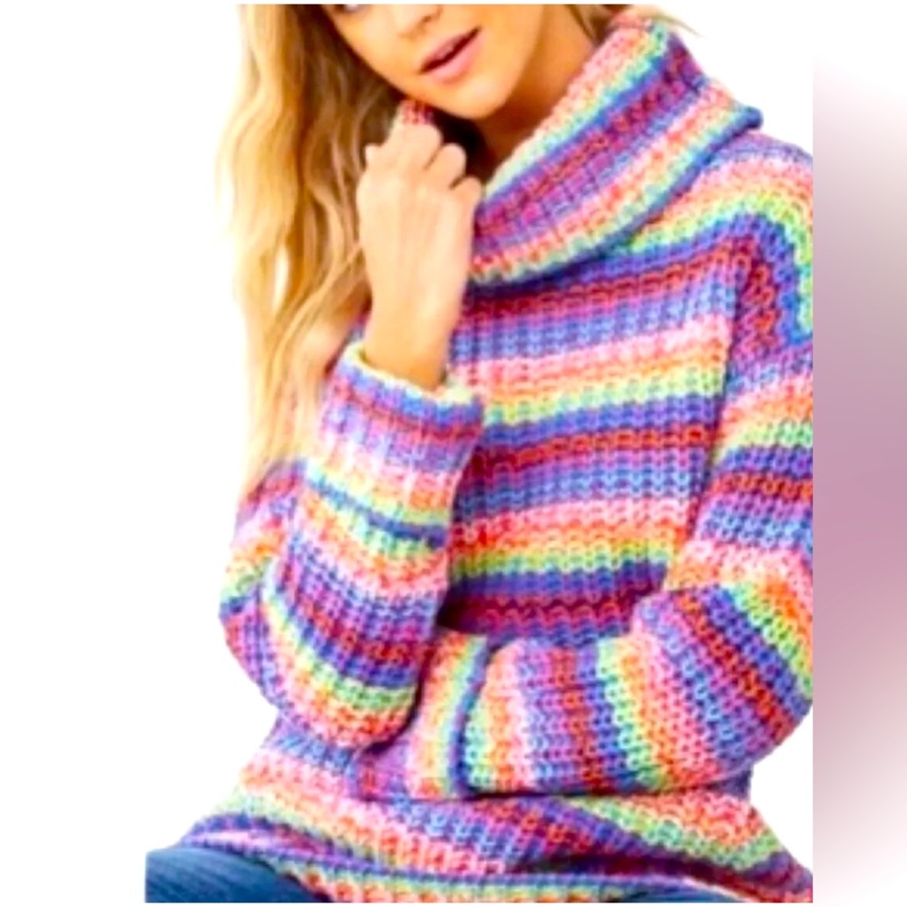 Forever 21 multicolor sweater top Size S